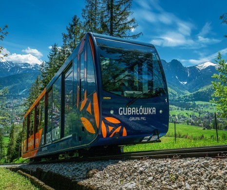 From Krakow: Zakopane Day Trip with Thermal Pools &amp; Gubałówka Funicular Ride
