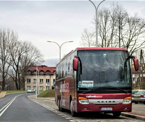 Auschwitz Shuttle Bus